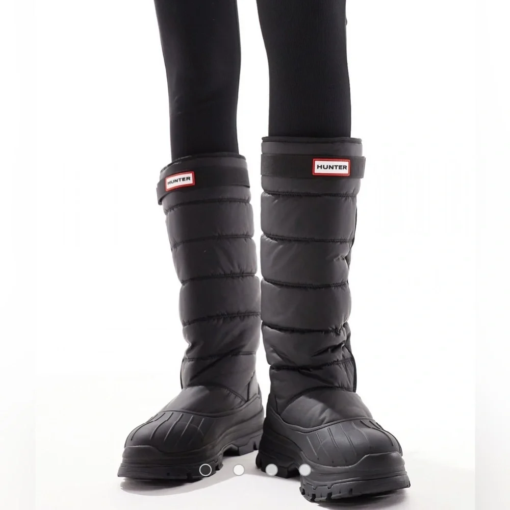 Hunter Black Quilted Boots - Picture 1 of 10